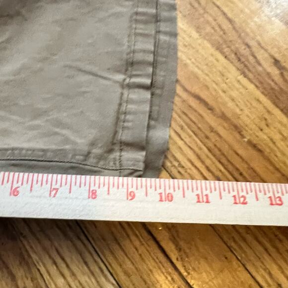 KAVU Shorts Mens 34 Chino Tan Hiking Climbing - Picture 8 of 9